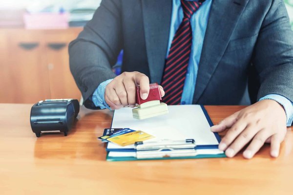 Quels sont les atouts d'un tampon pour carte de fidélité personnalisé ?