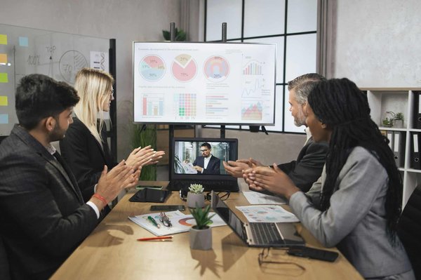 Les avantages des plateformes de collaboration dans un monde dispersé